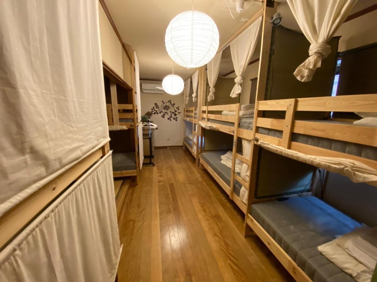 Tsuruya Guesthouse Hiroshima Bagian luar foto